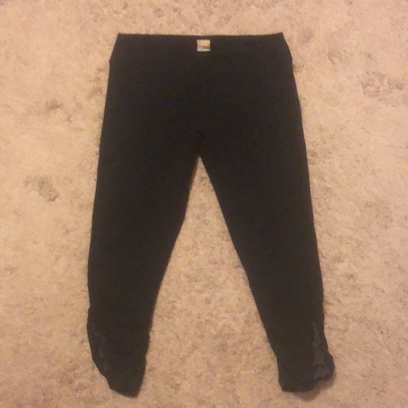 (4) Lucy leggings - Picture 9 of 9